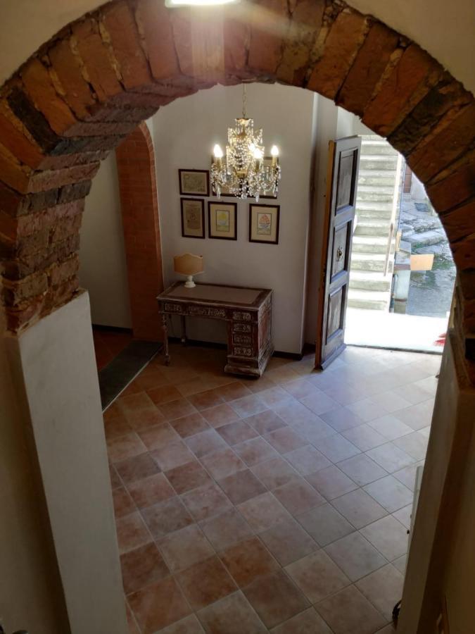 Borgo Antico Villa Lari ภายนอก รูปภาพ