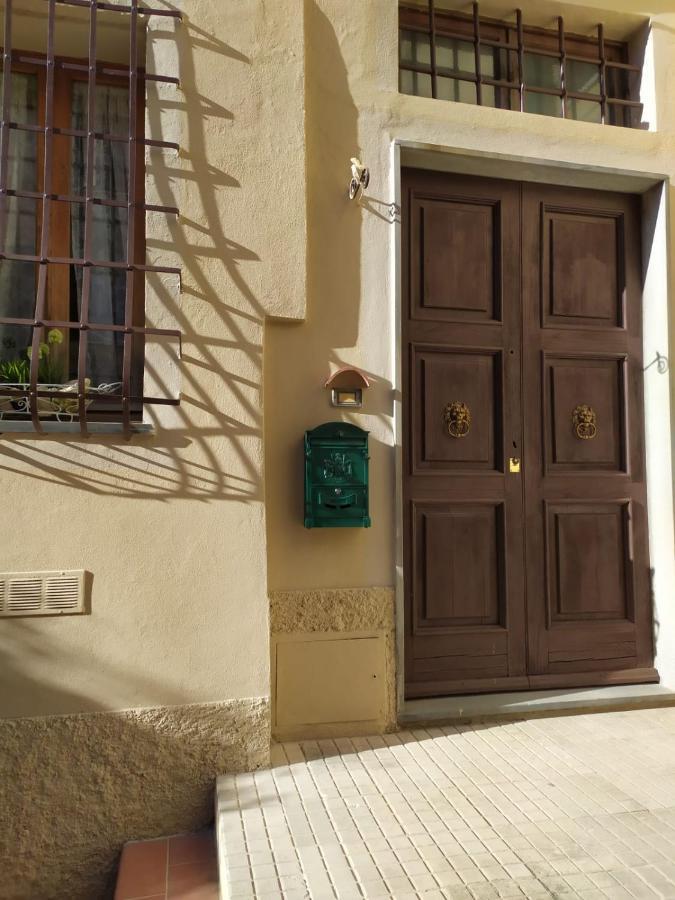 Borgo Antico Villa Lari ภายนอก รูปภาพ