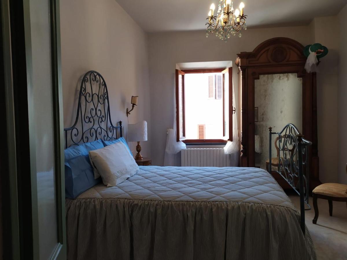 Borgo Antico Villa Lari ภายนอก รูปภาพ